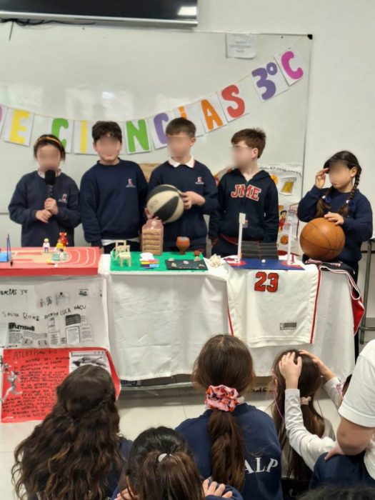 El Colegio Primario Estrada realizó una nueva edición de la Feria de Ciencias “La buena vida” (73)