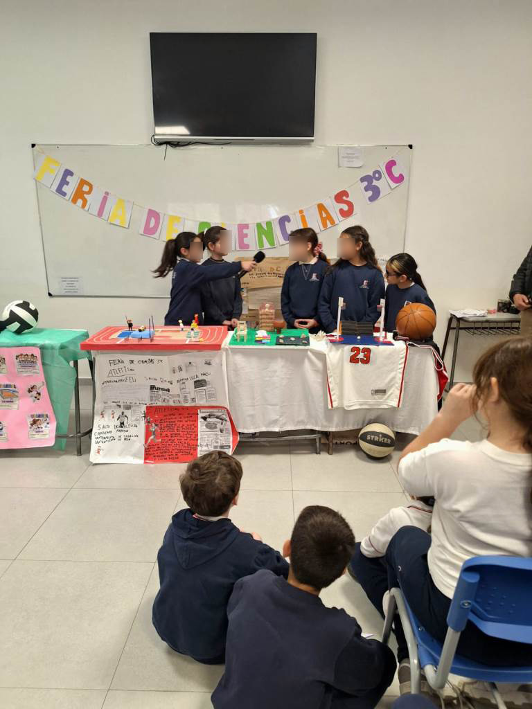 El Colegio Primario Estrada realizó una nueva edición de la Feria de Ciencias “La buena vida”