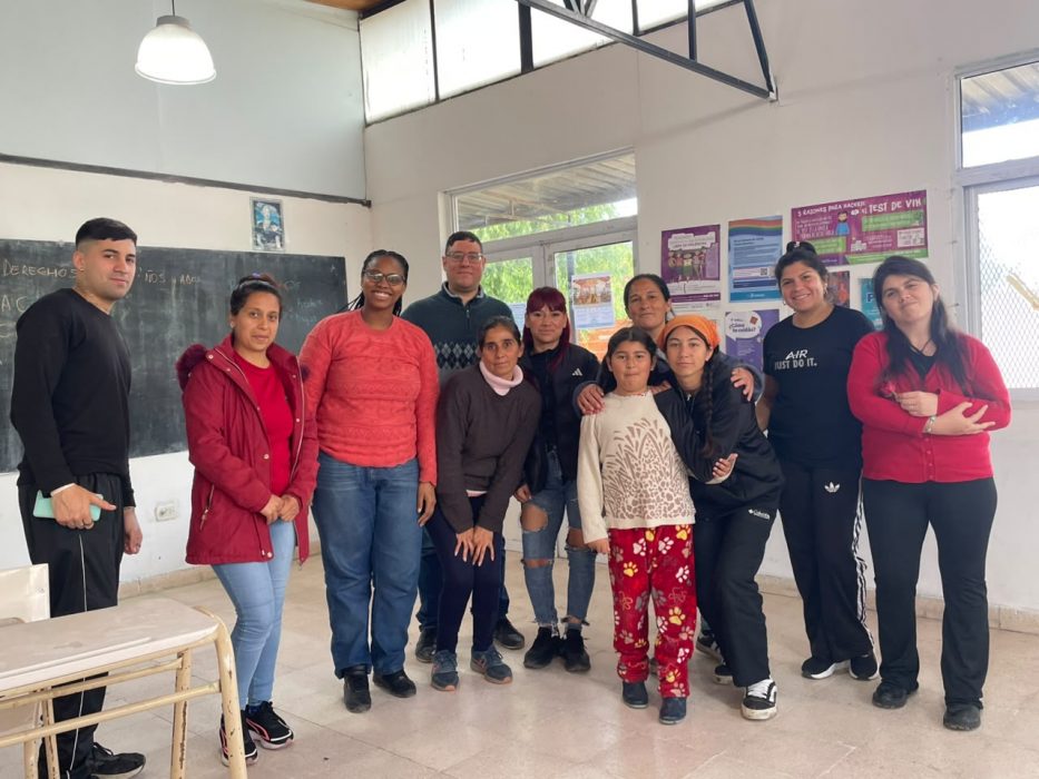 El Observatorio Socioeconómico dictó un módulo sobre niñez y adolescencia en el barrio Las Rosas