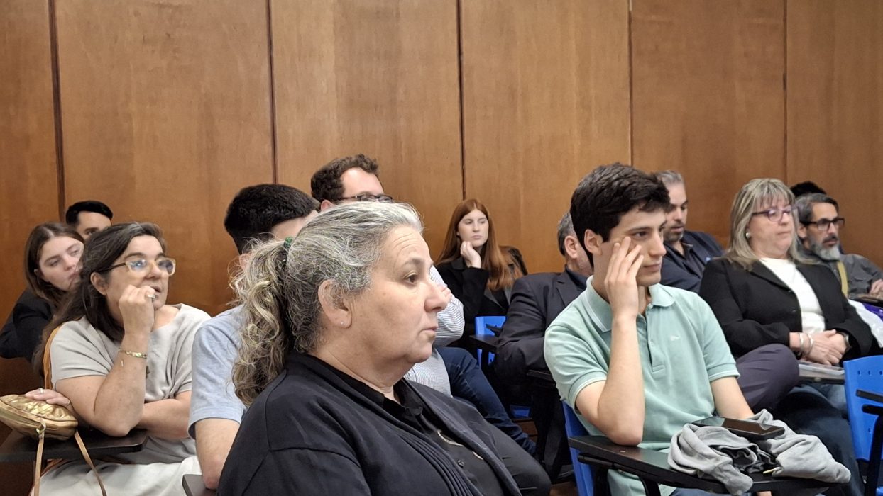 Convocatoria a participar de la VIII Jornada Anual de Investigación UCALP