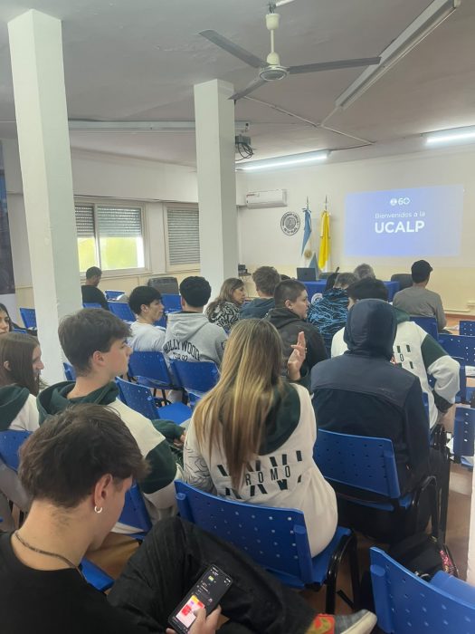 La Sede Bernal realizó la Expo UCALP 2026 (16)