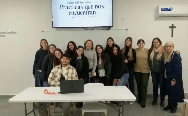 Prácticas y experiencias comunitarias en un encuentro de estudiantes de Fonoaudiología