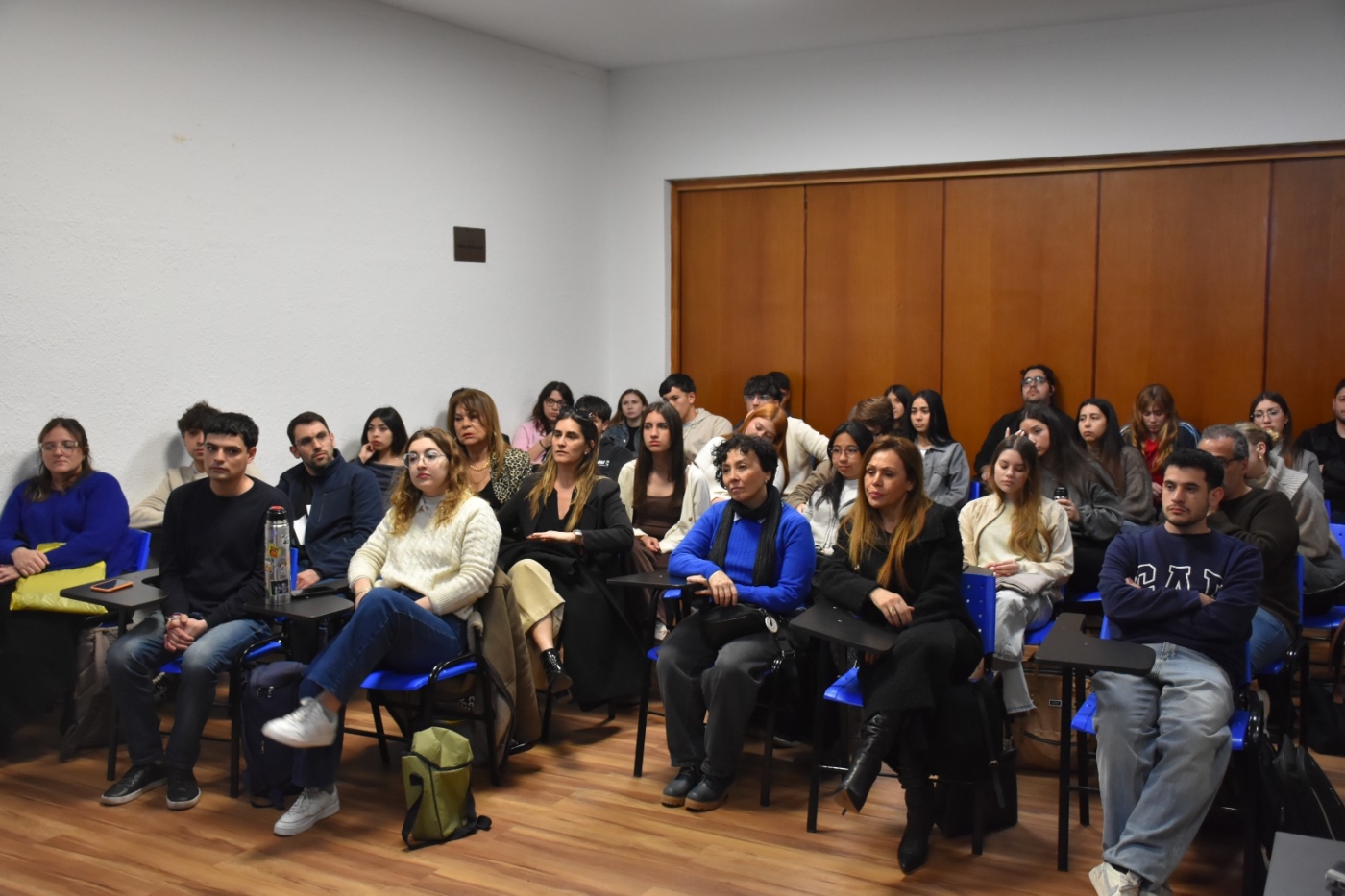 Se realizó un importante conversatorio junto a un referente de la Ciencia Política hispanoamericana