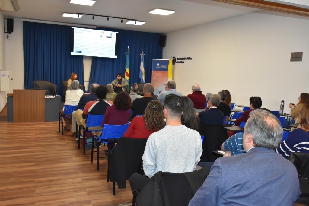 Nuevo conversatorio ante la próxima visita de León XIV