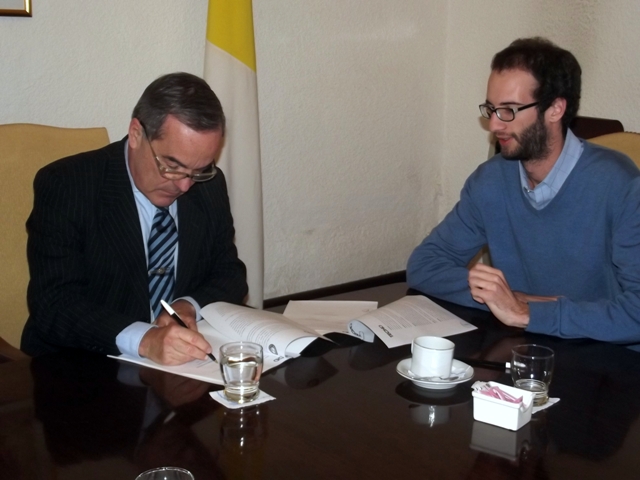 Convenio de cooperación entre la UCALP y Un Techo para Argentina