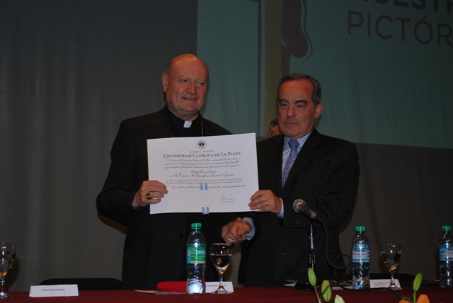 Se entregó el Doctorado Honoris Causa al Cardenal Gianfranco Ravasi