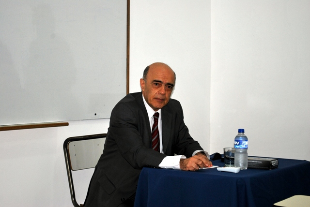 Seminario de Epistemología “La experiencia en la raíz de las ciencias”